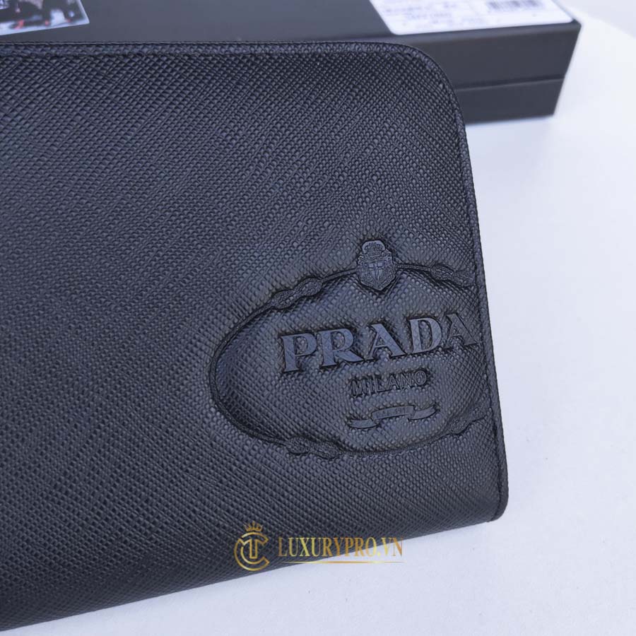 Ví da nam Prada in chữ màu đen like auth giá tốt